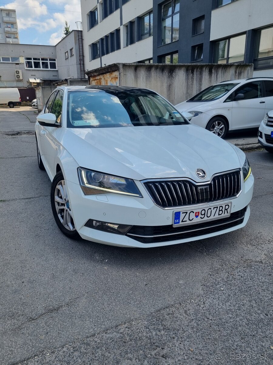 Škoda Superb III