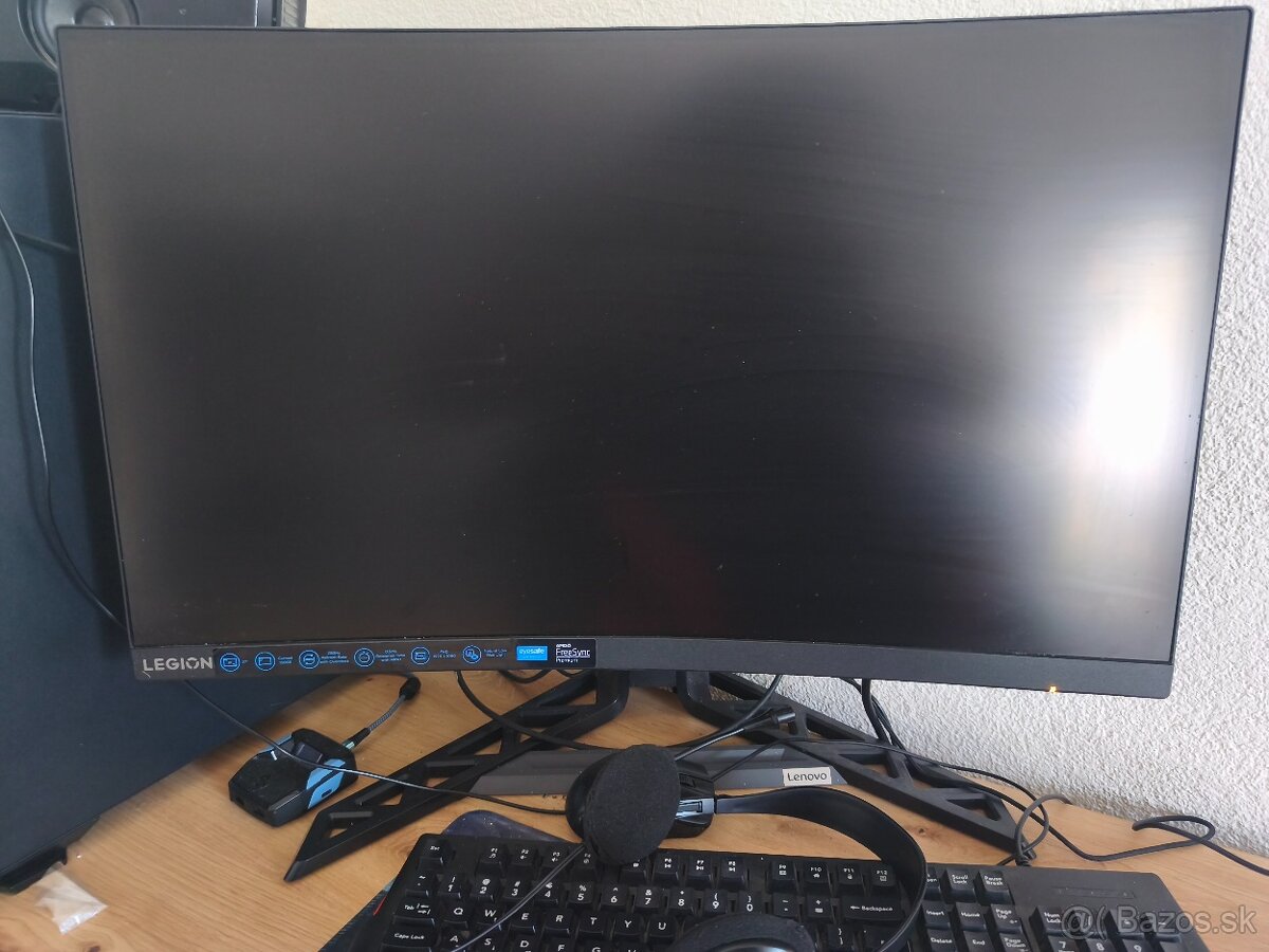 predám monitor 240 hz