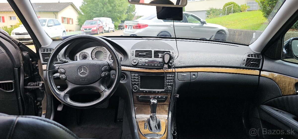 TOP STAV: Mercedes E 280 Avangarde 2006 (231 PS)