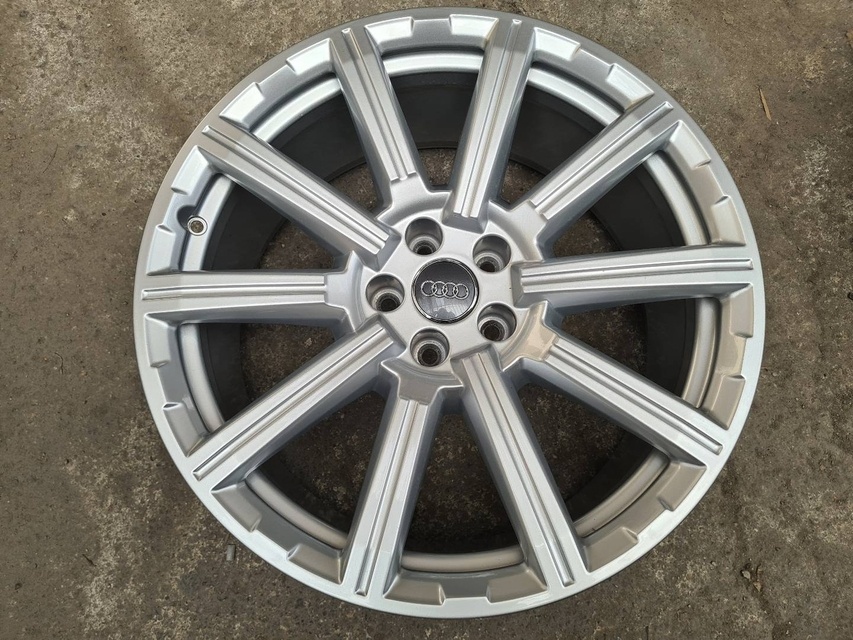 5x112 r20 ET33 x 9J elektróny originál AUDI