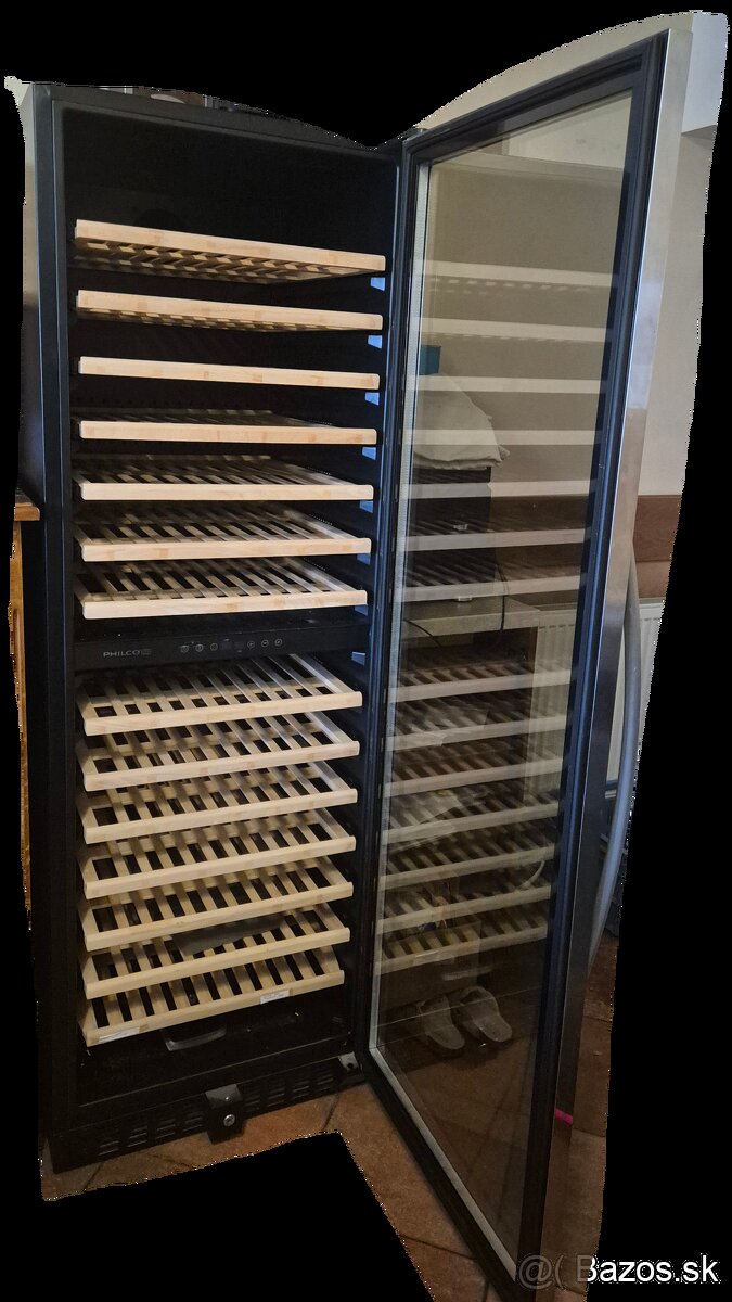 Dvojzónová vinotéka Philco