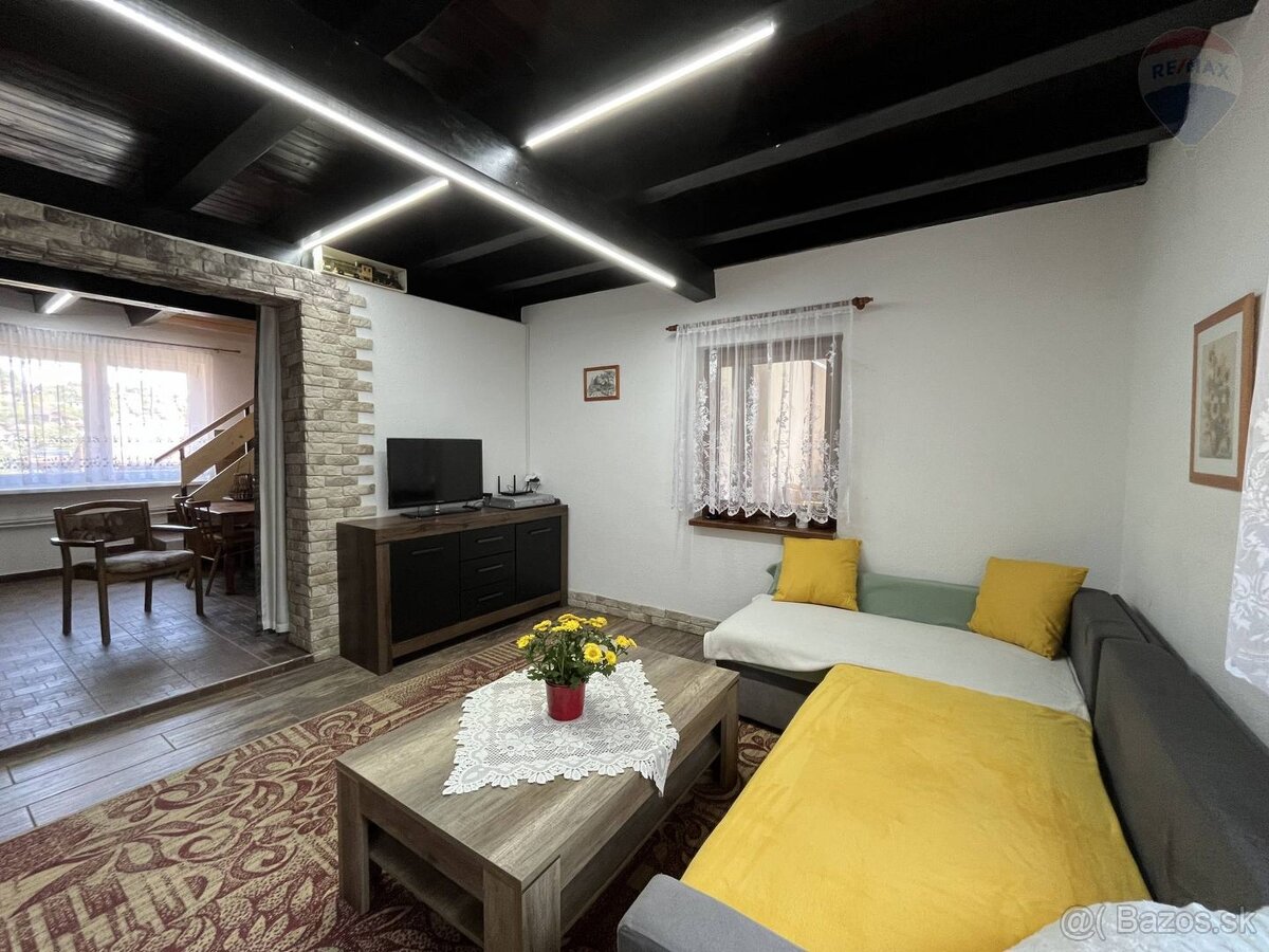 Jedinečná  chata v Sade 600 - ročnice - Prievidza