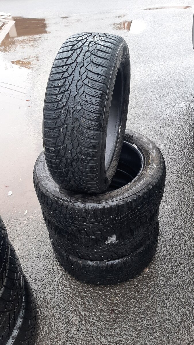 205/55r16  91H    Nokian zimne