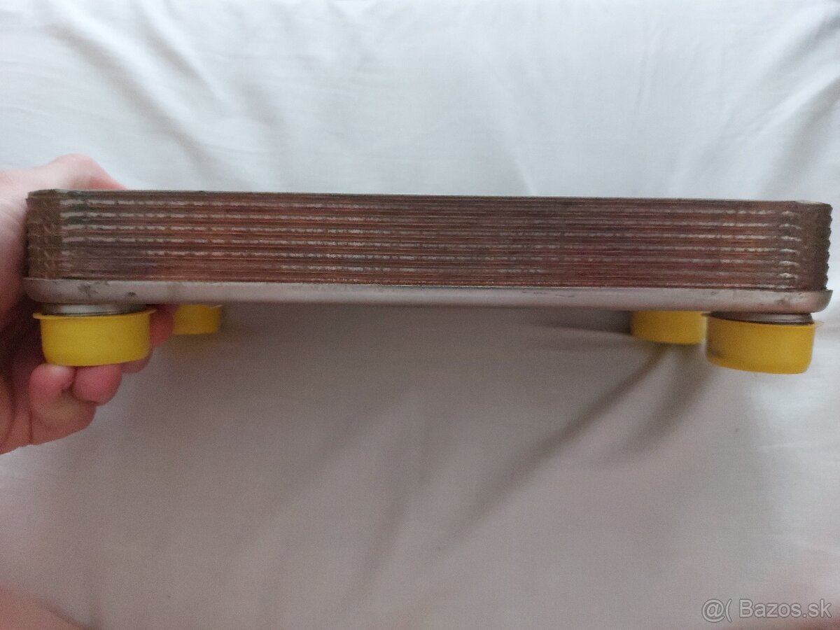 Doskový výmenník tepla