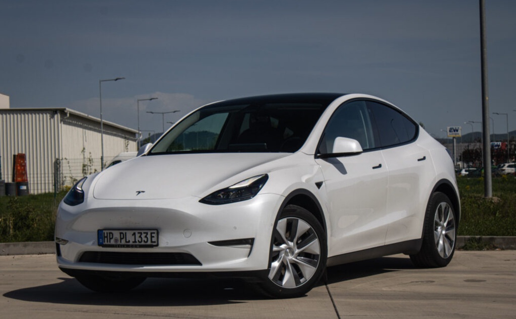 Tesla Model Y Long Range 378kW