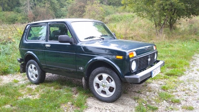LADA Niva len 9,700km
