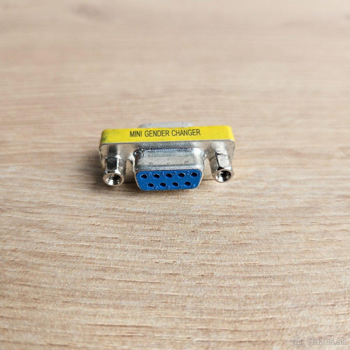 LACNO: Redukcia RS-232 samica