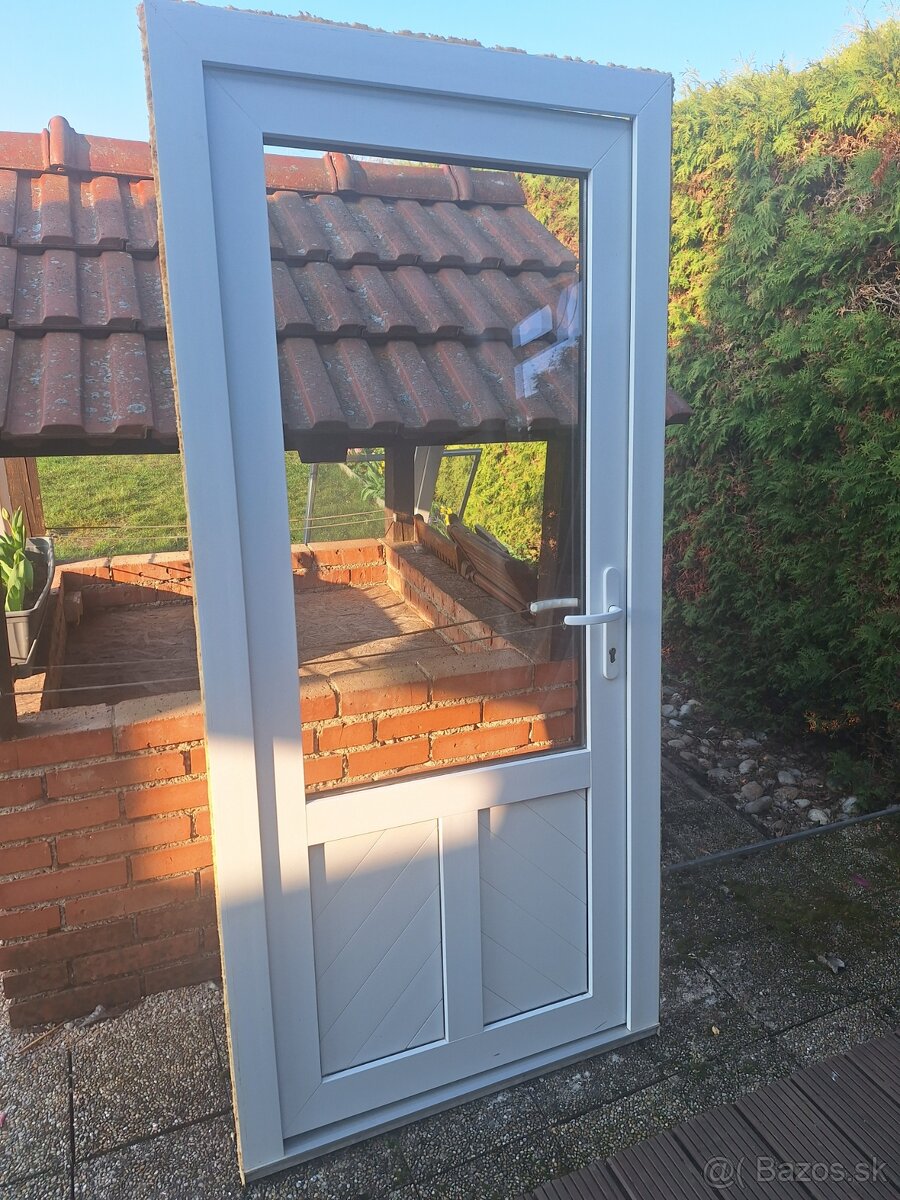 Plastové okno a dvere