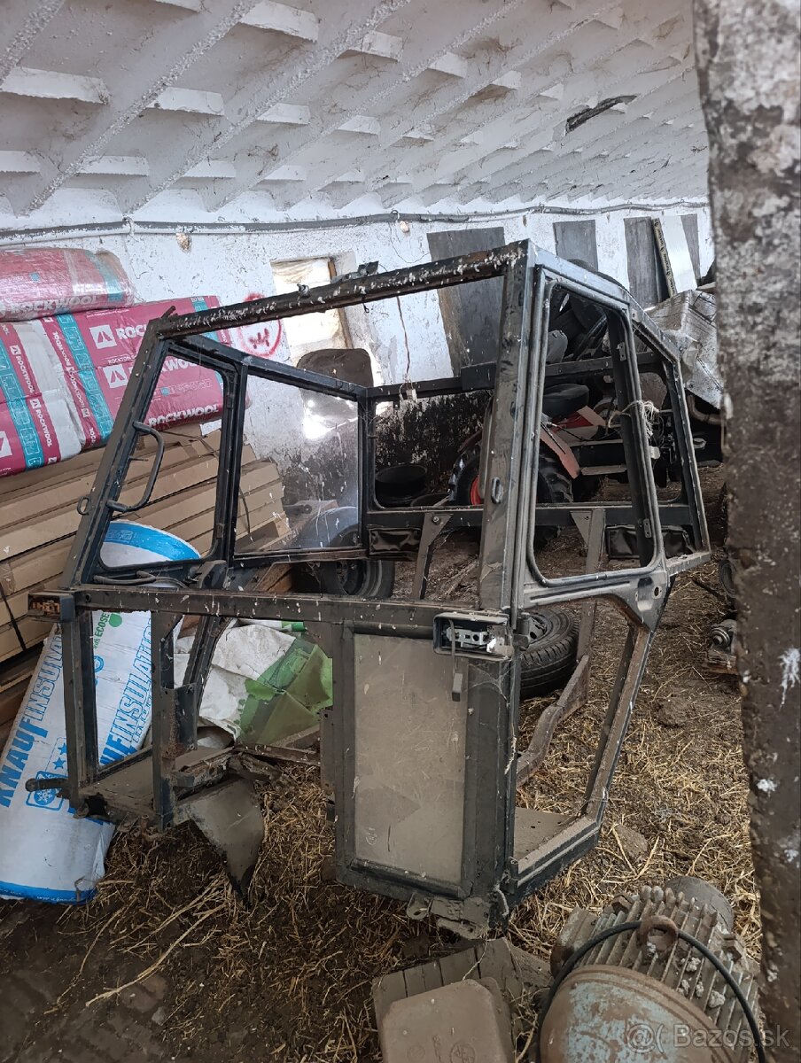 Kabina zetor 77