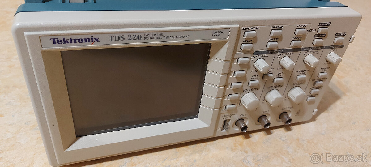 Digitalny osciloskop Tektronix TDS220