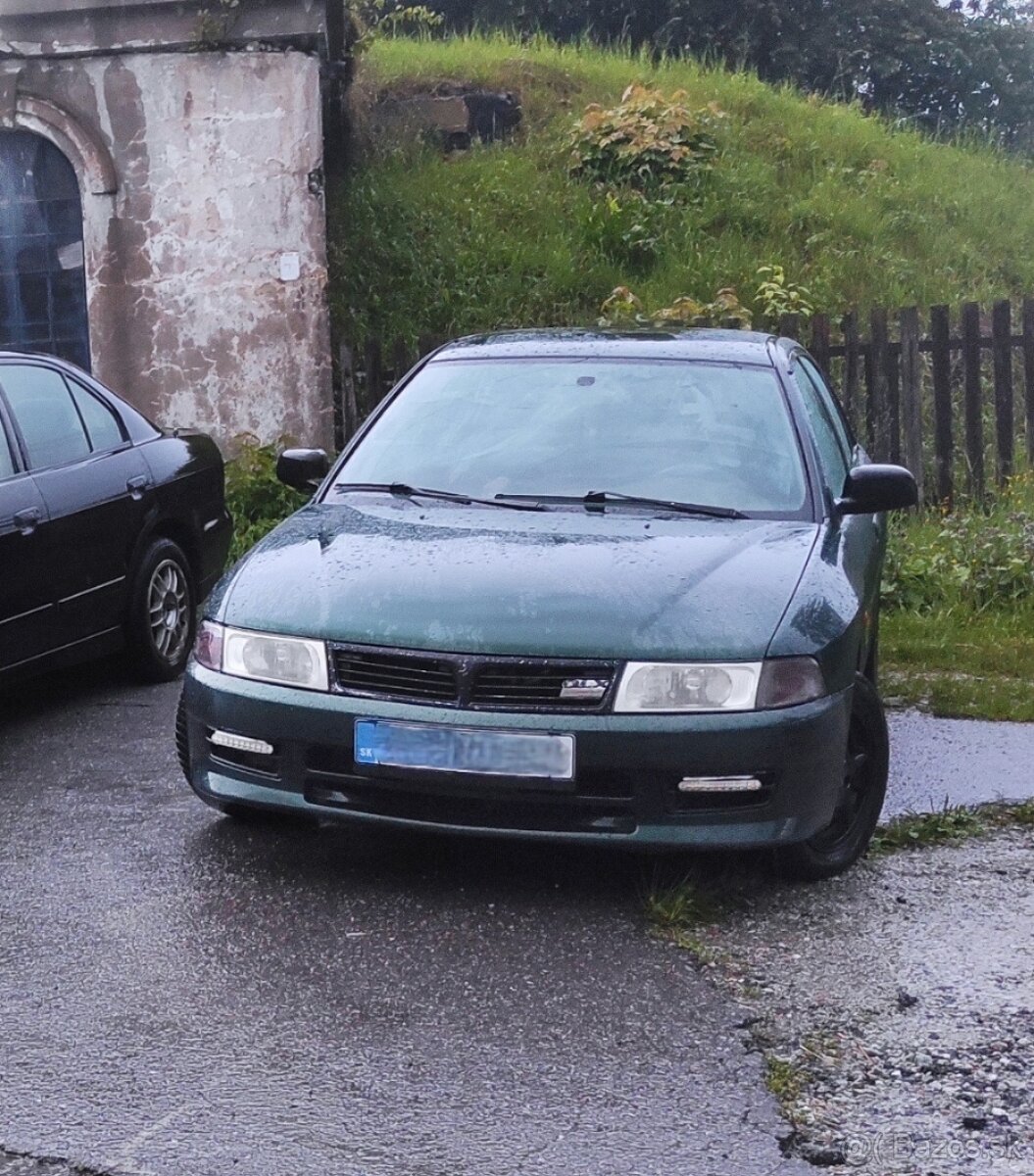 Predný nárazník Mitsubishi Lancer VI