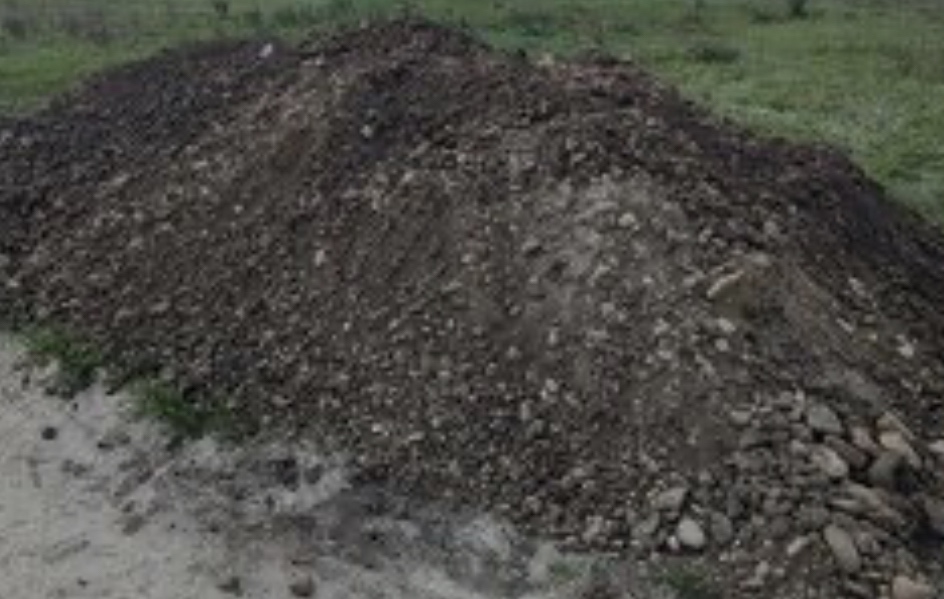 PRIJMEM ZEMINU, NÁSYP, HLUŠINU – PIESOK (časť Valaská)