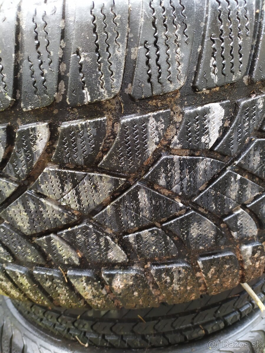 1ks 275/30 R20 97w zimná Dunlop