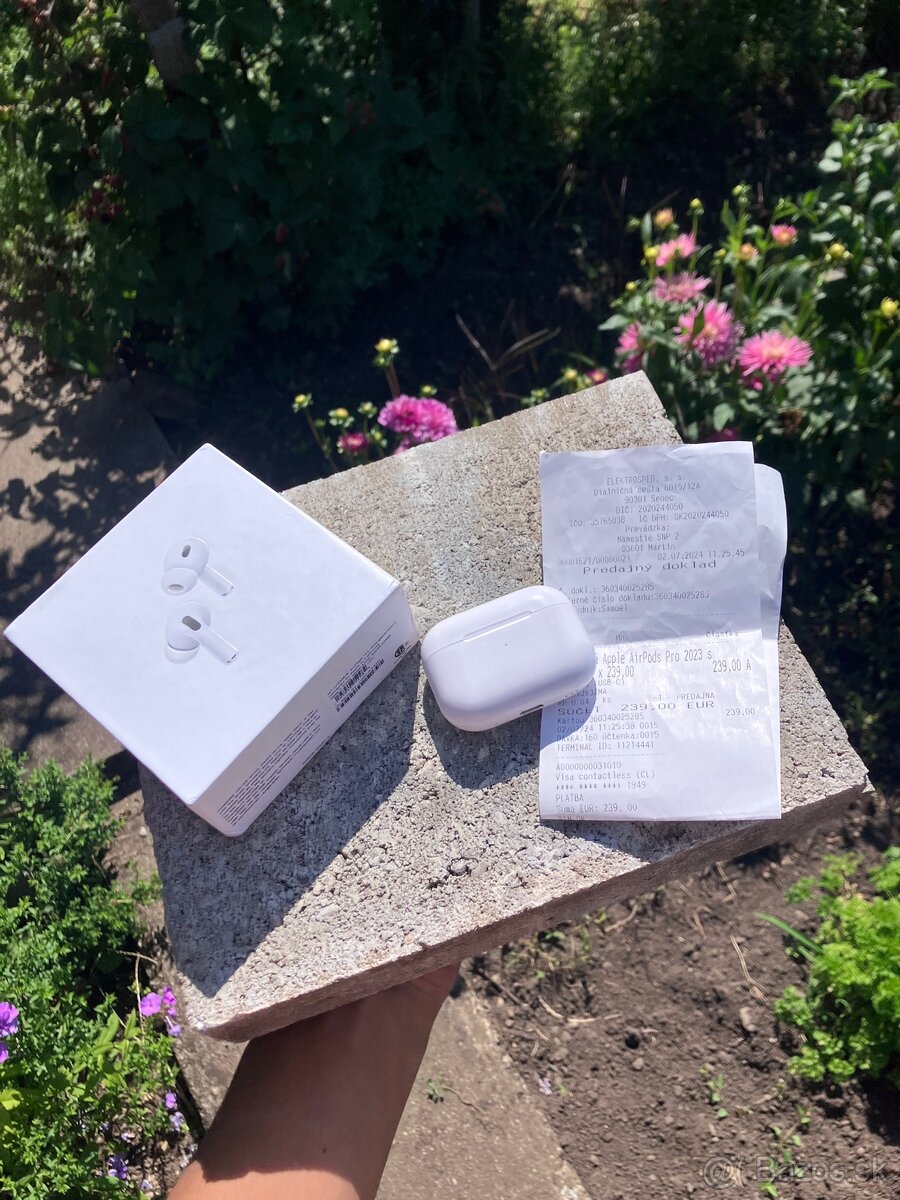 Apple AirPods Pro 2. generácia (USB-C)