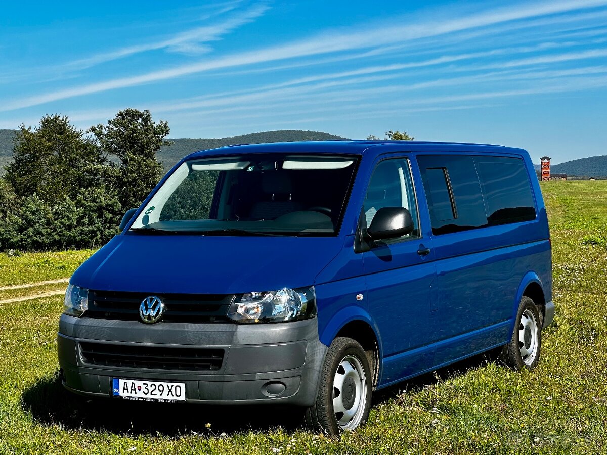 Predám Volkswagen caravelle LONG 2.0tdi 75kw 2012 8miestny