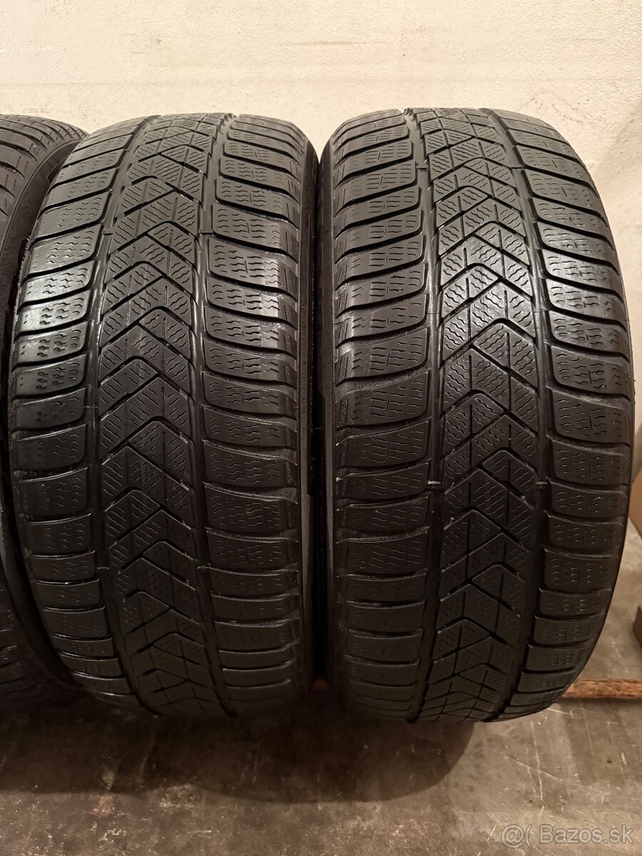 Zimné pneumatiky 225/55/18 Pirelli Sottozero 3 Winter