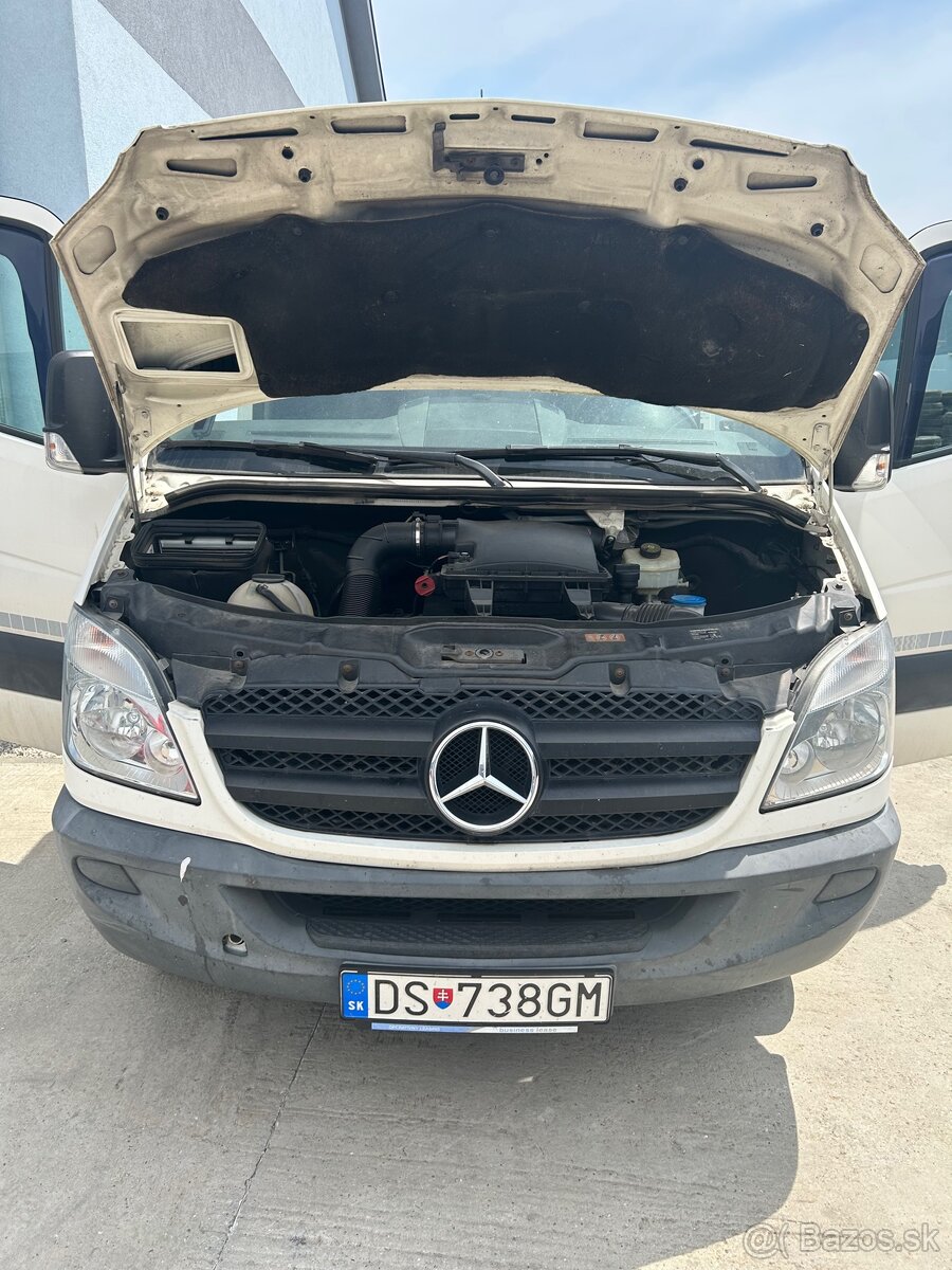 Mercedes sprinter