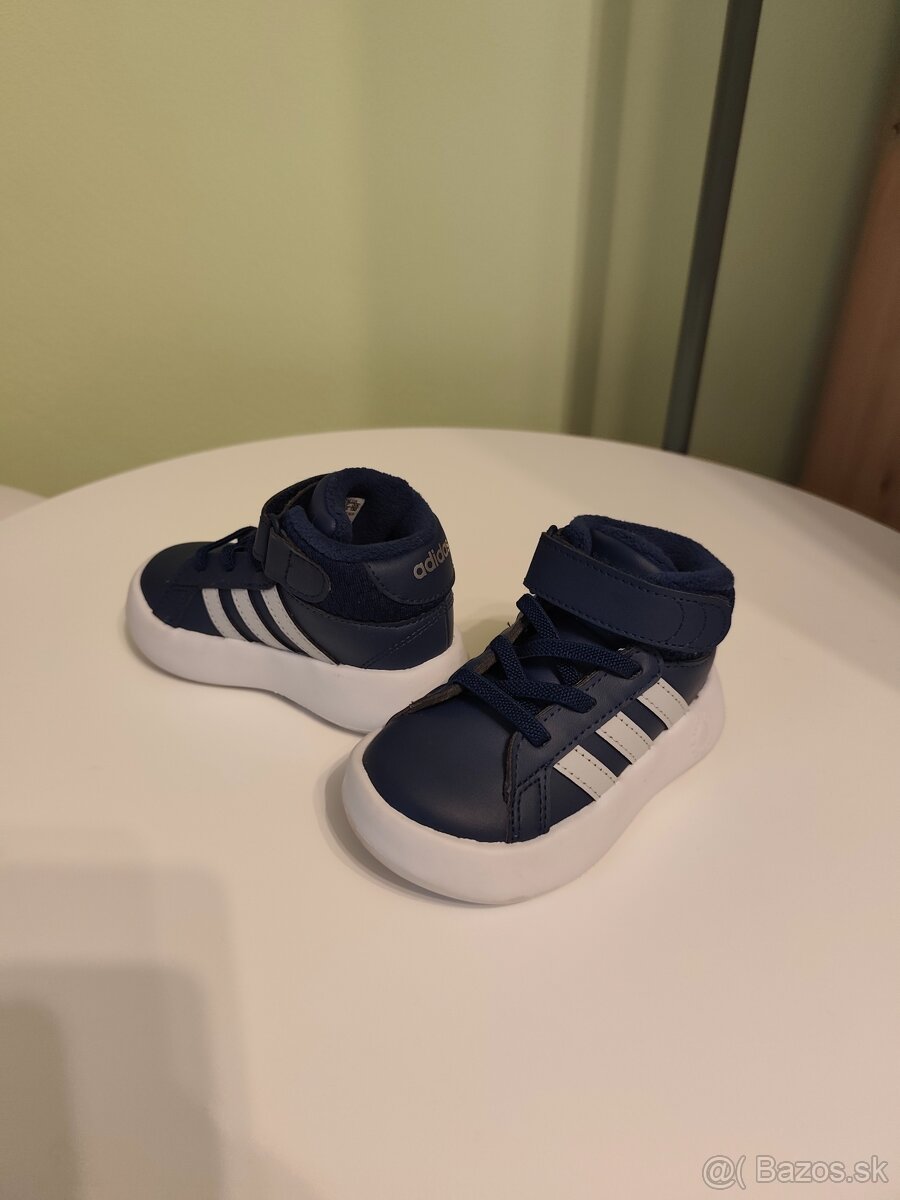 Nové botasky Adidas bubble č.23