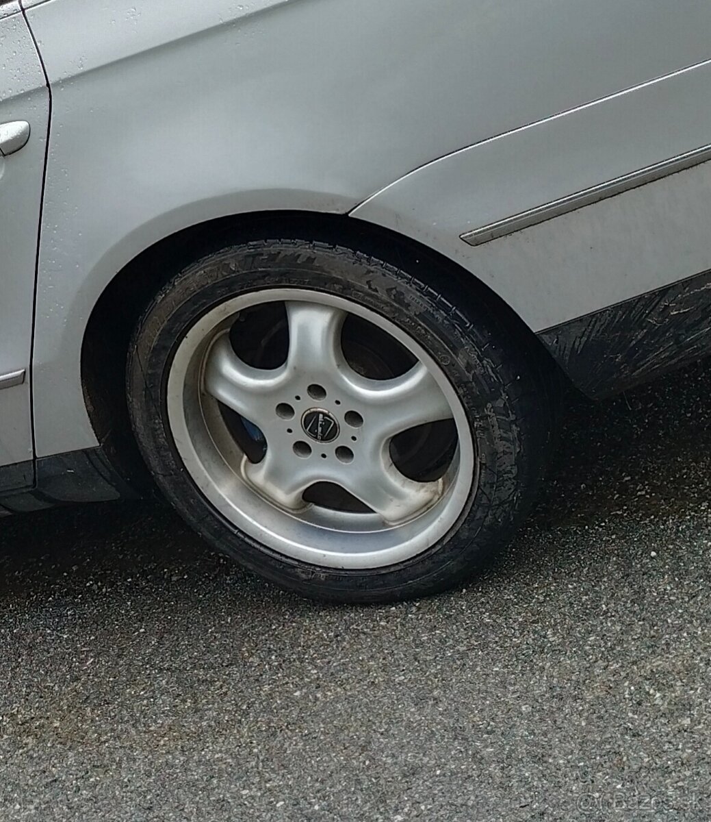r17 5x112 8J ET 35