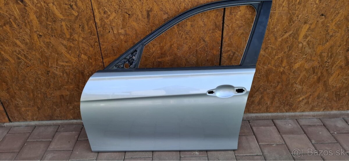 Predné ľavé (šoférové) dvere BMW F31 facelift sivá metalíza