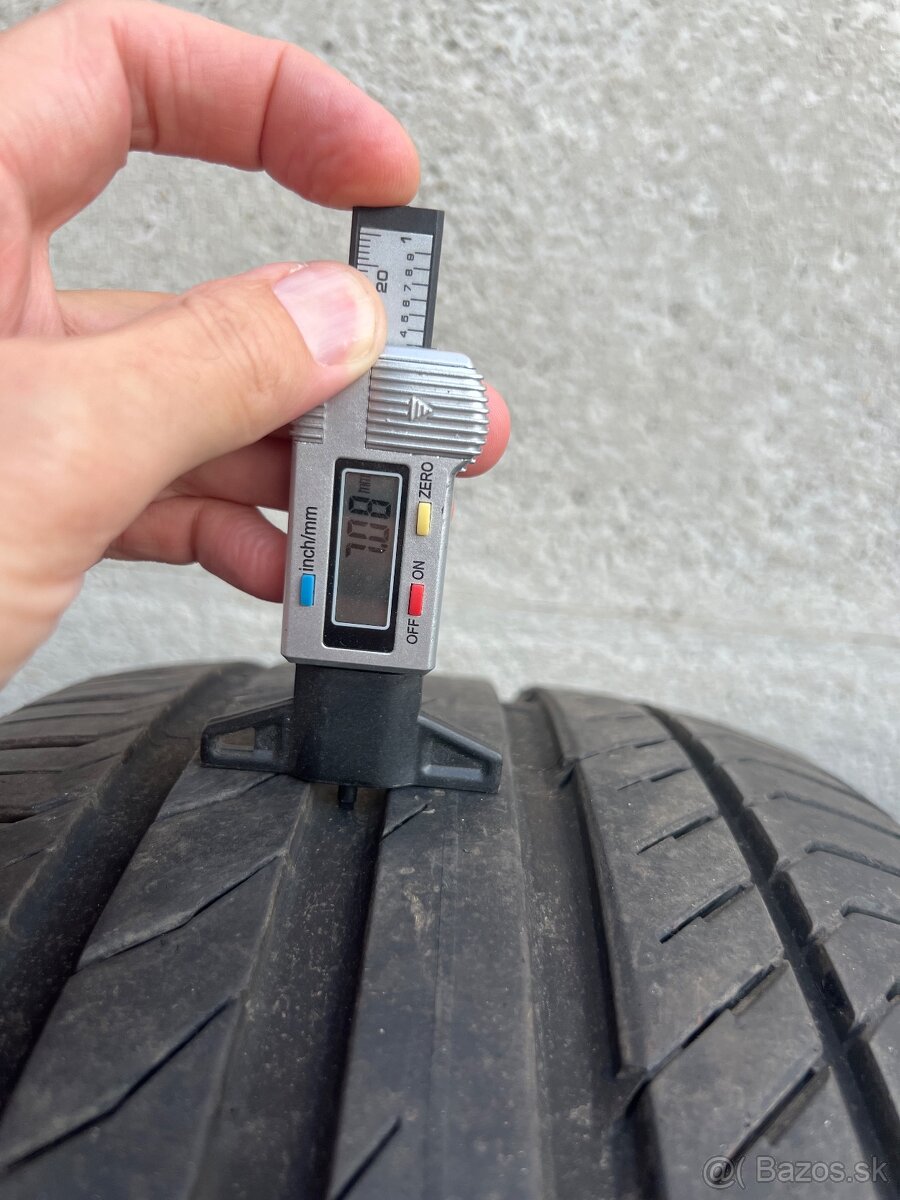 Letné pneu 255/40 R21 Y XL continental 7mm