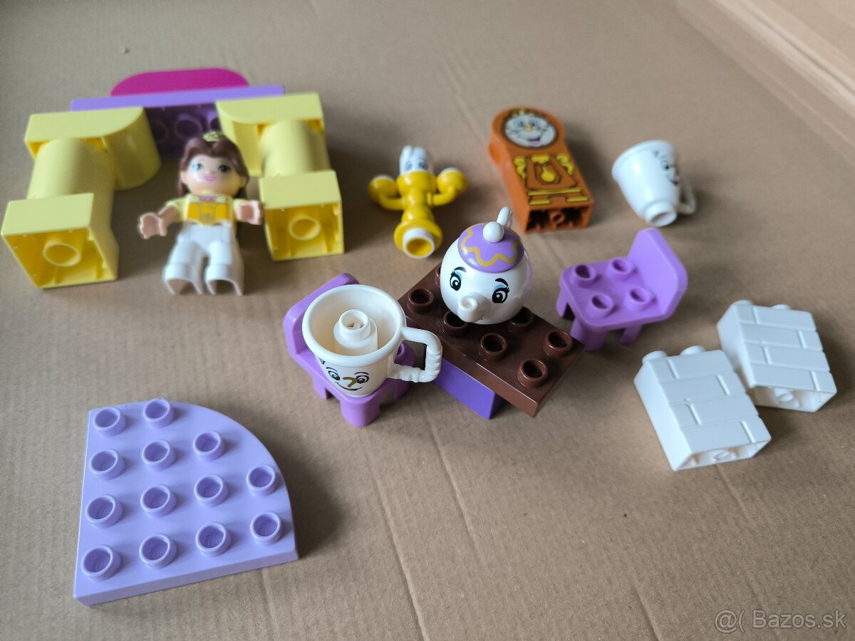 Lego Duplo Bella a dinosaury
