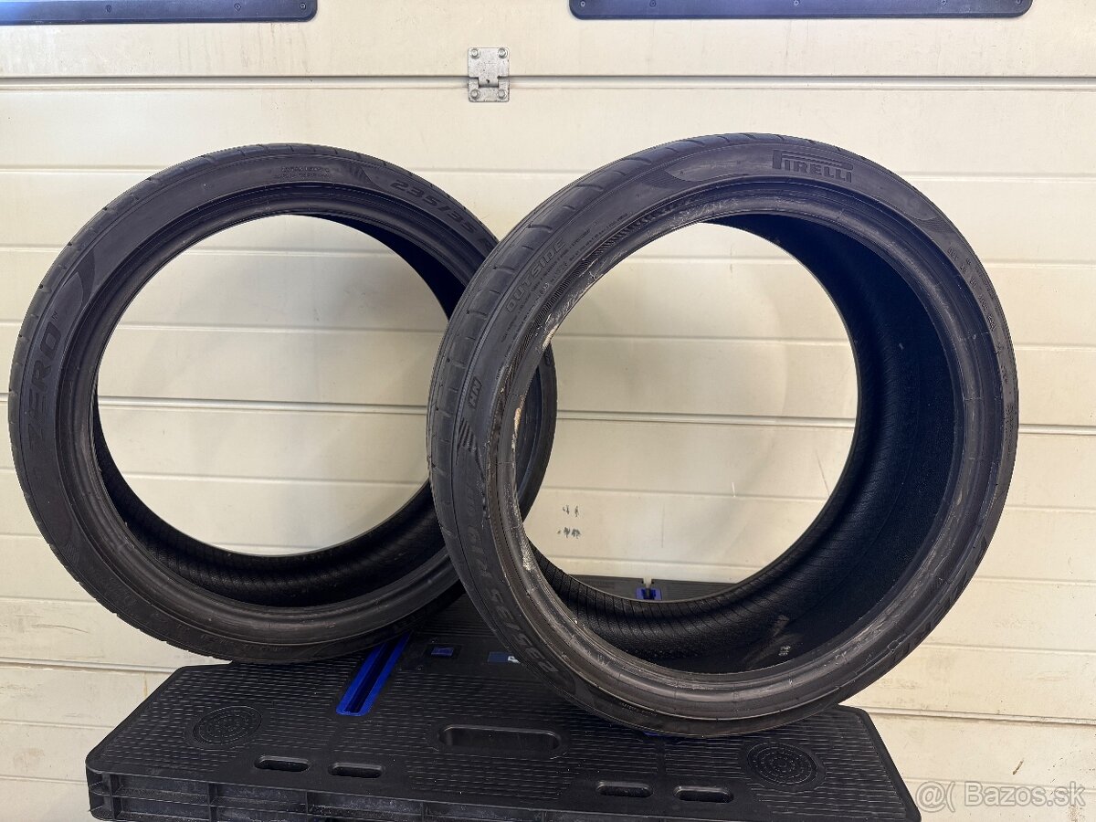 PIRELLI PZERO 235/35 r19