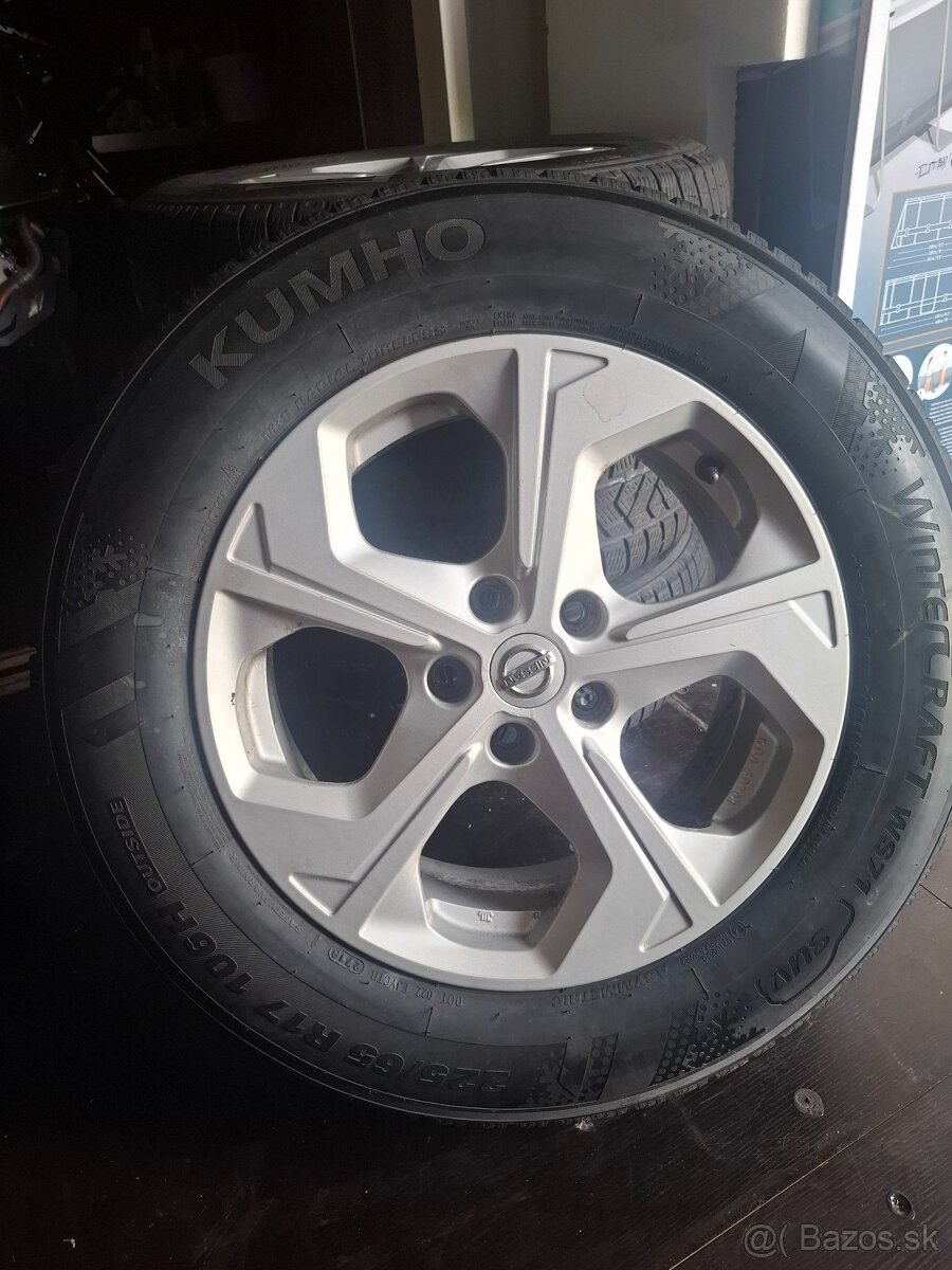 Predam Pneu na Nissan X-trial