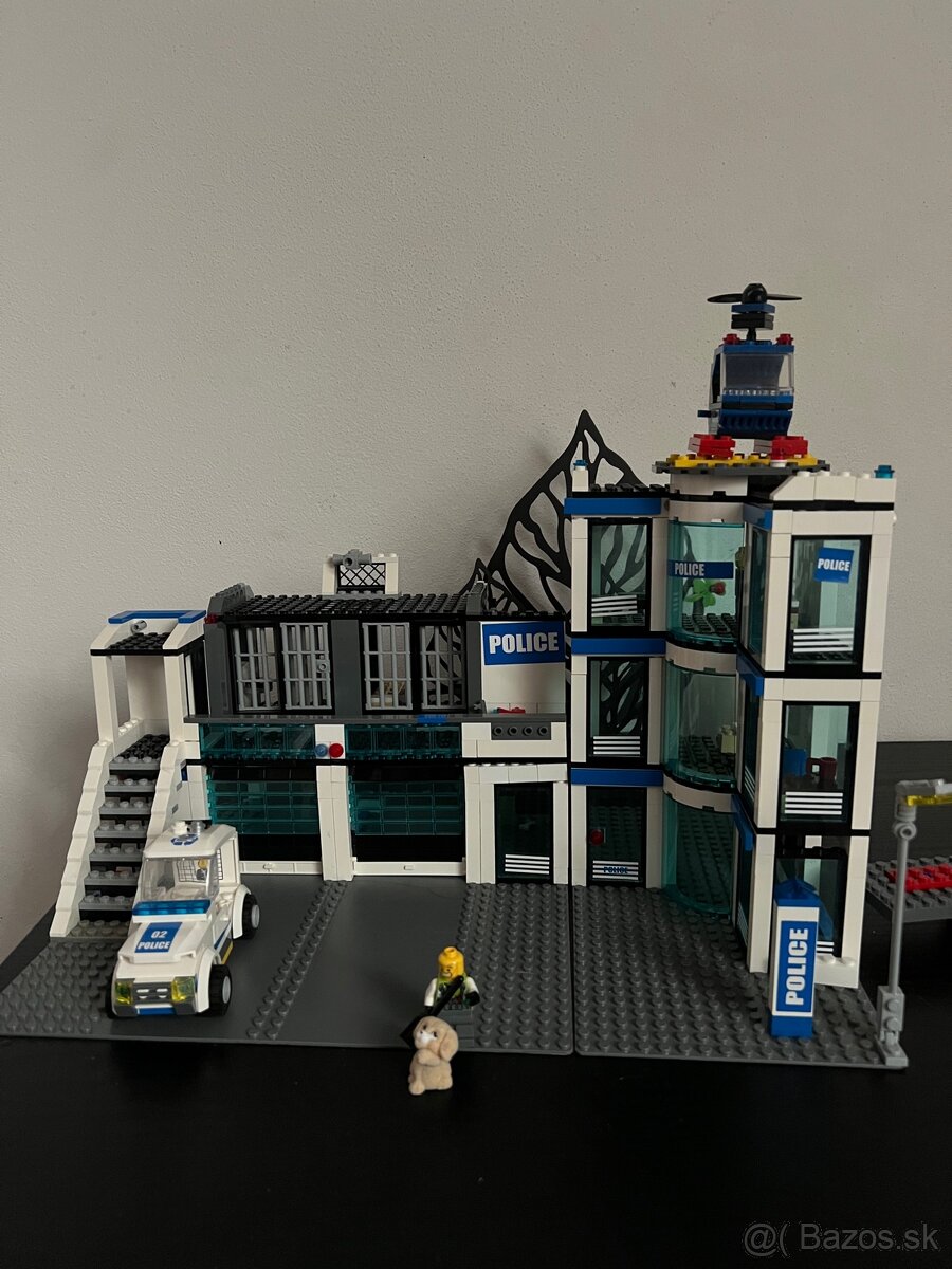 Lego policajná stanica