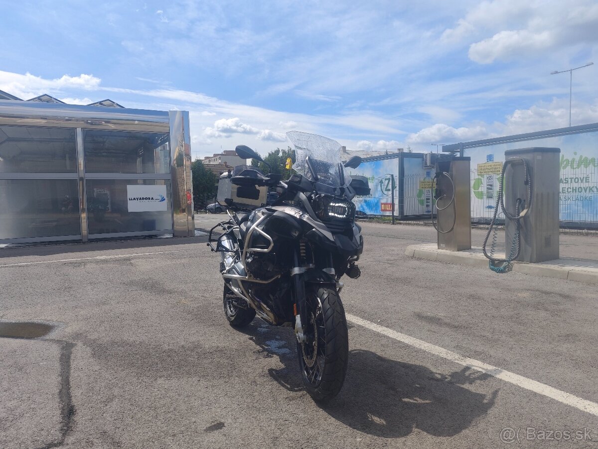 BMW r1200gs adventure