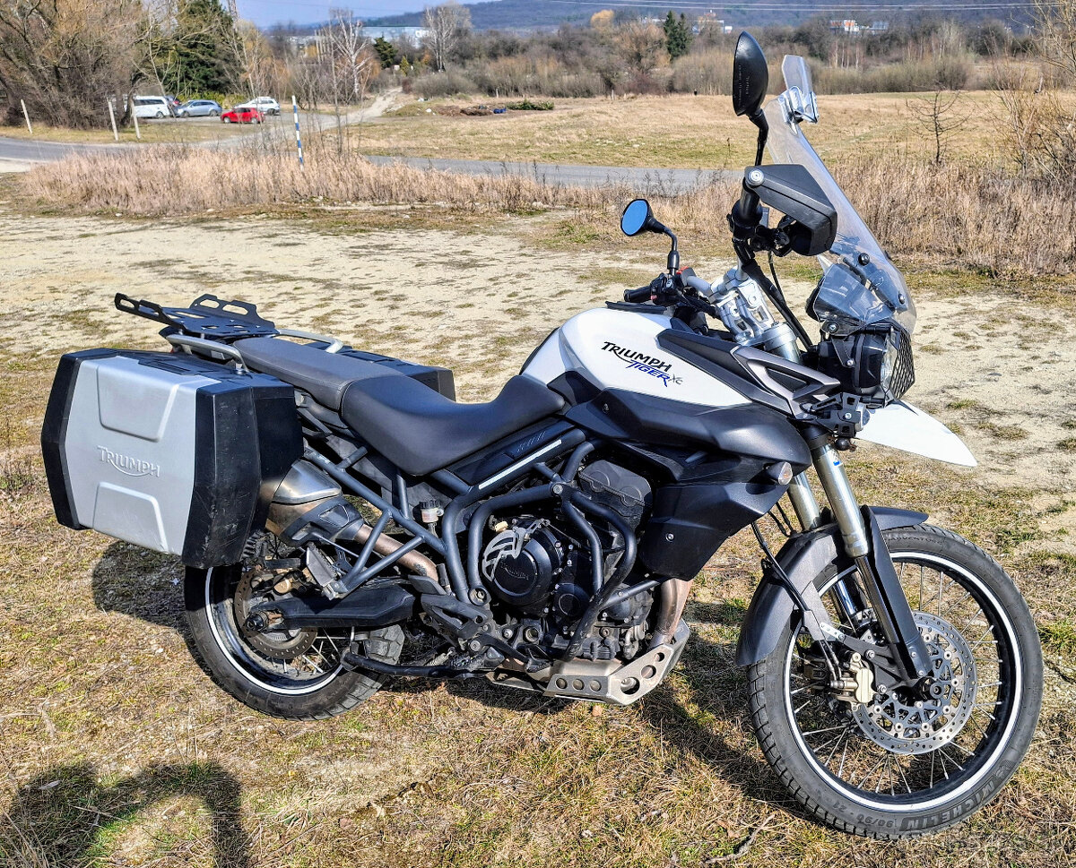 Triumph Tiger 800XC - 70kW, rok výroby 10/2012