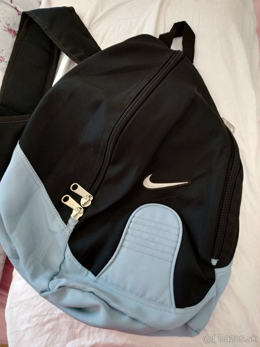 Ruksak Nike