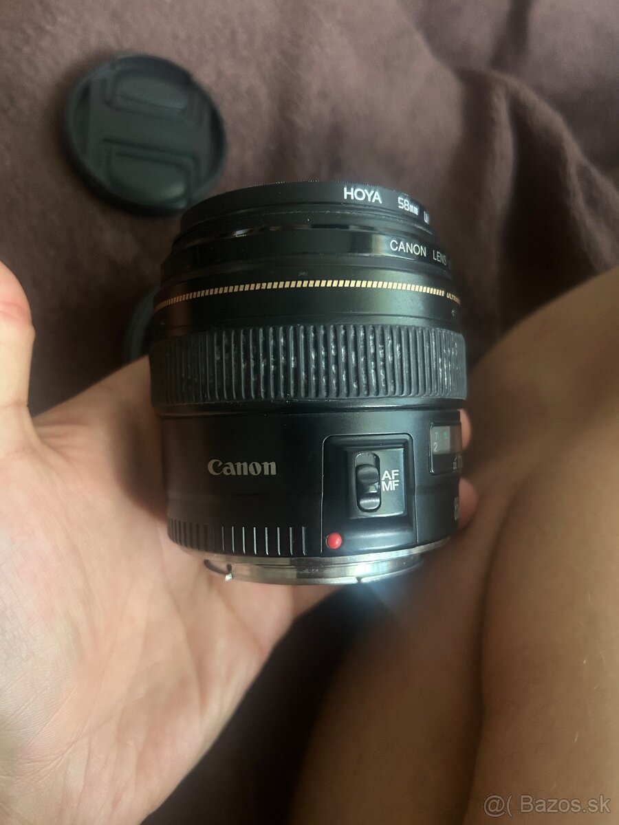 Canon 85 mm ultrasonic lens