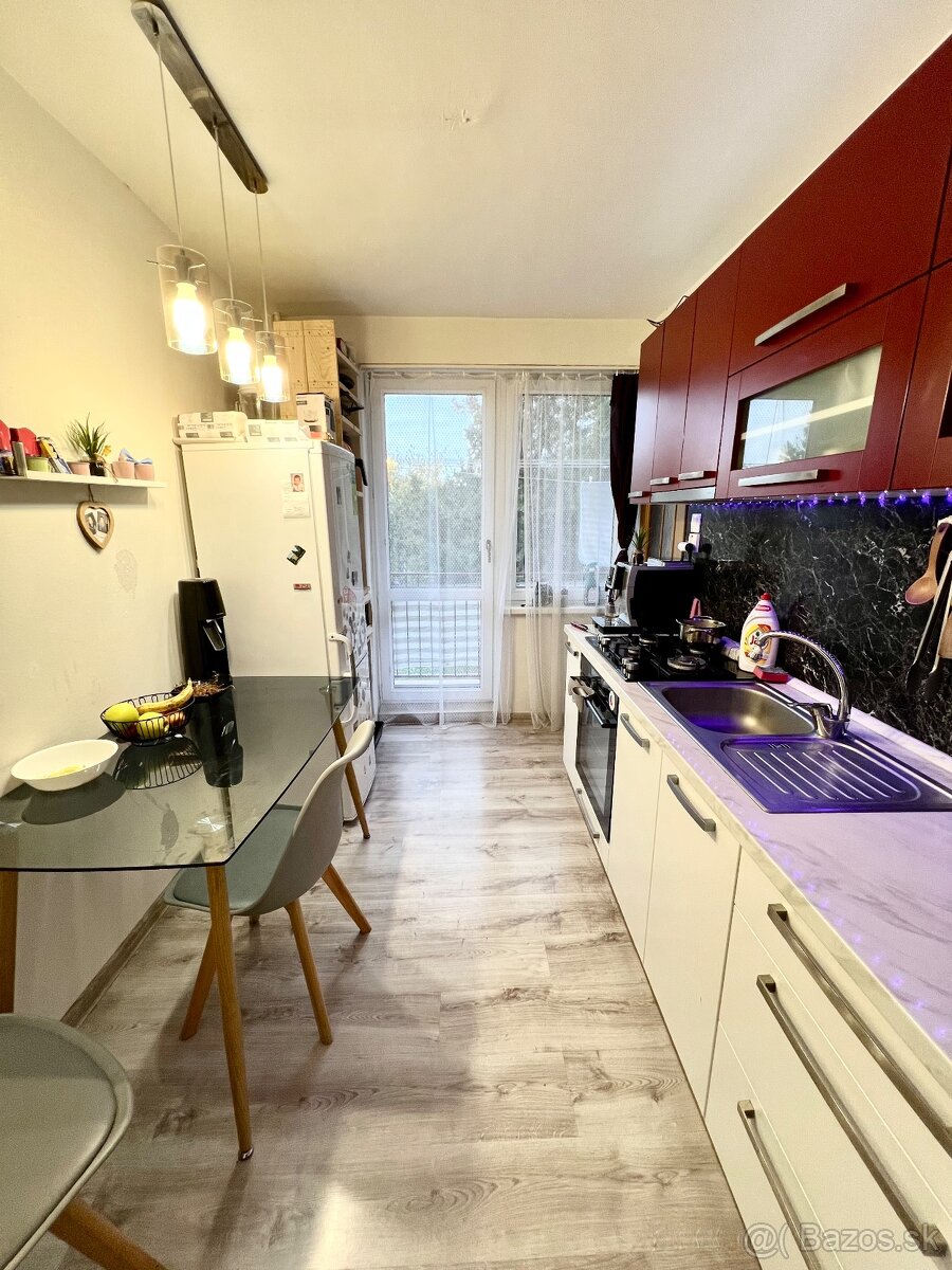Na predaj 3 izbový byt, Šurany