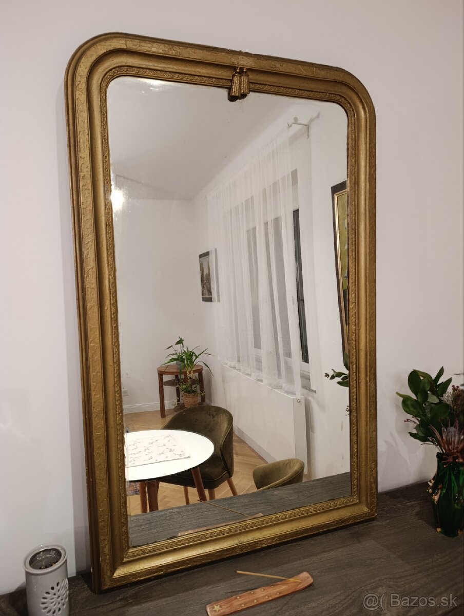 Starožitné zrkadlo