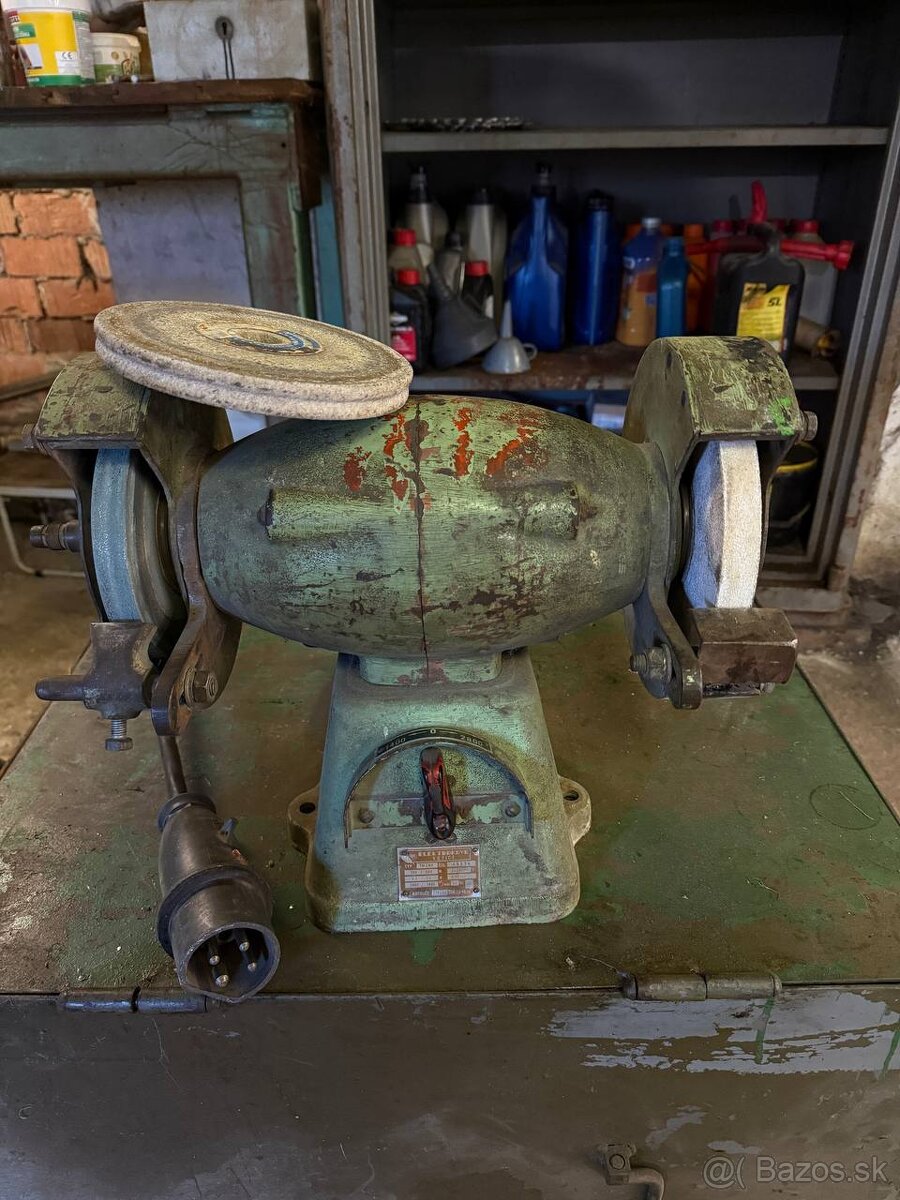 Dvojkotucova brúska 380V