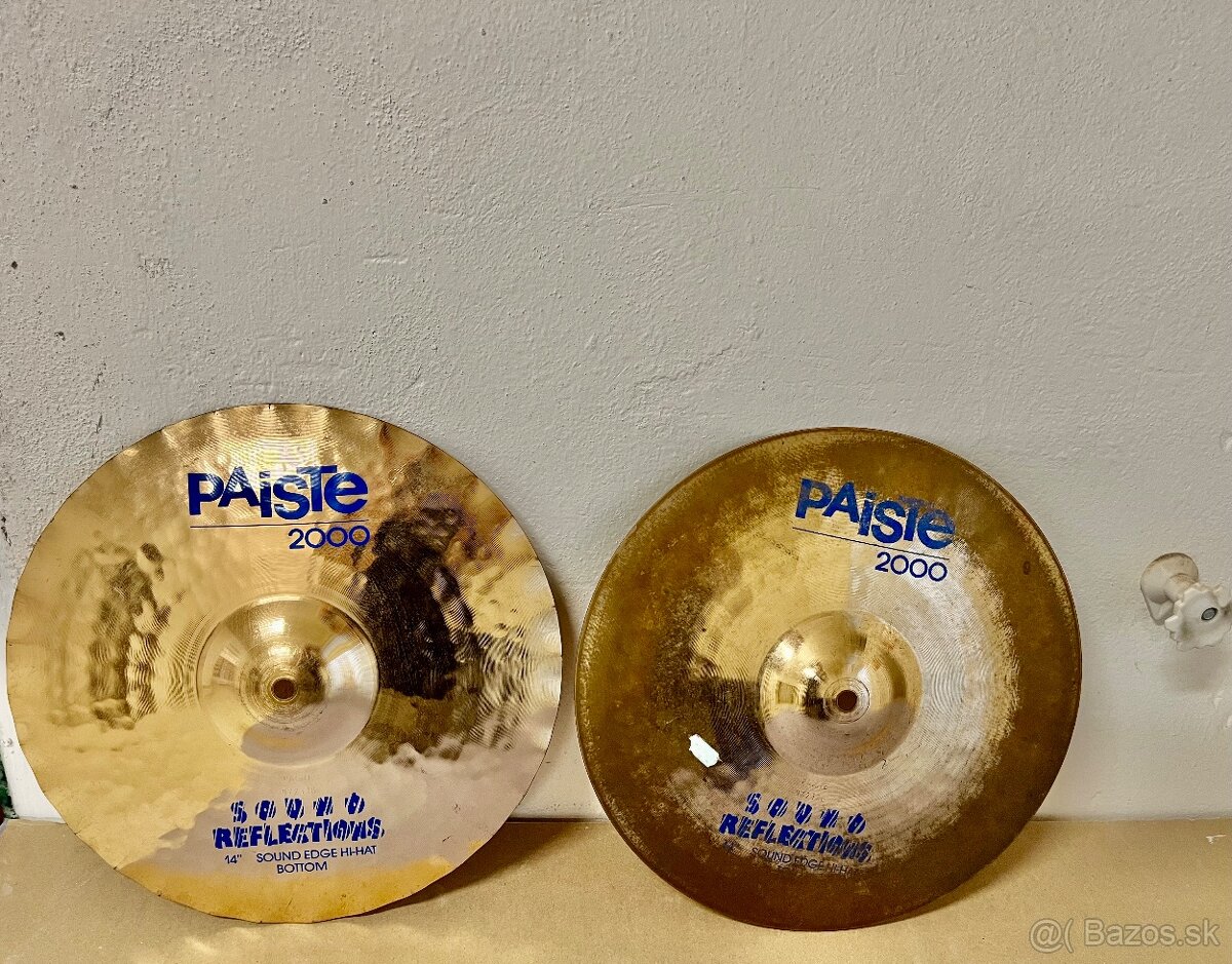 Paiste 2000 14" hi hat sound edge.
