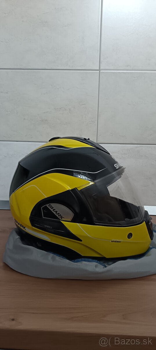 SHARK Evoline-series Arona