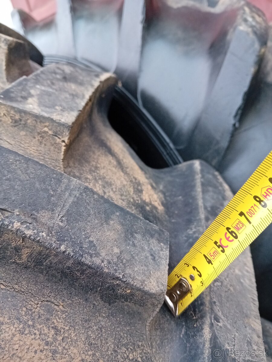 Traktorove pneumatiky