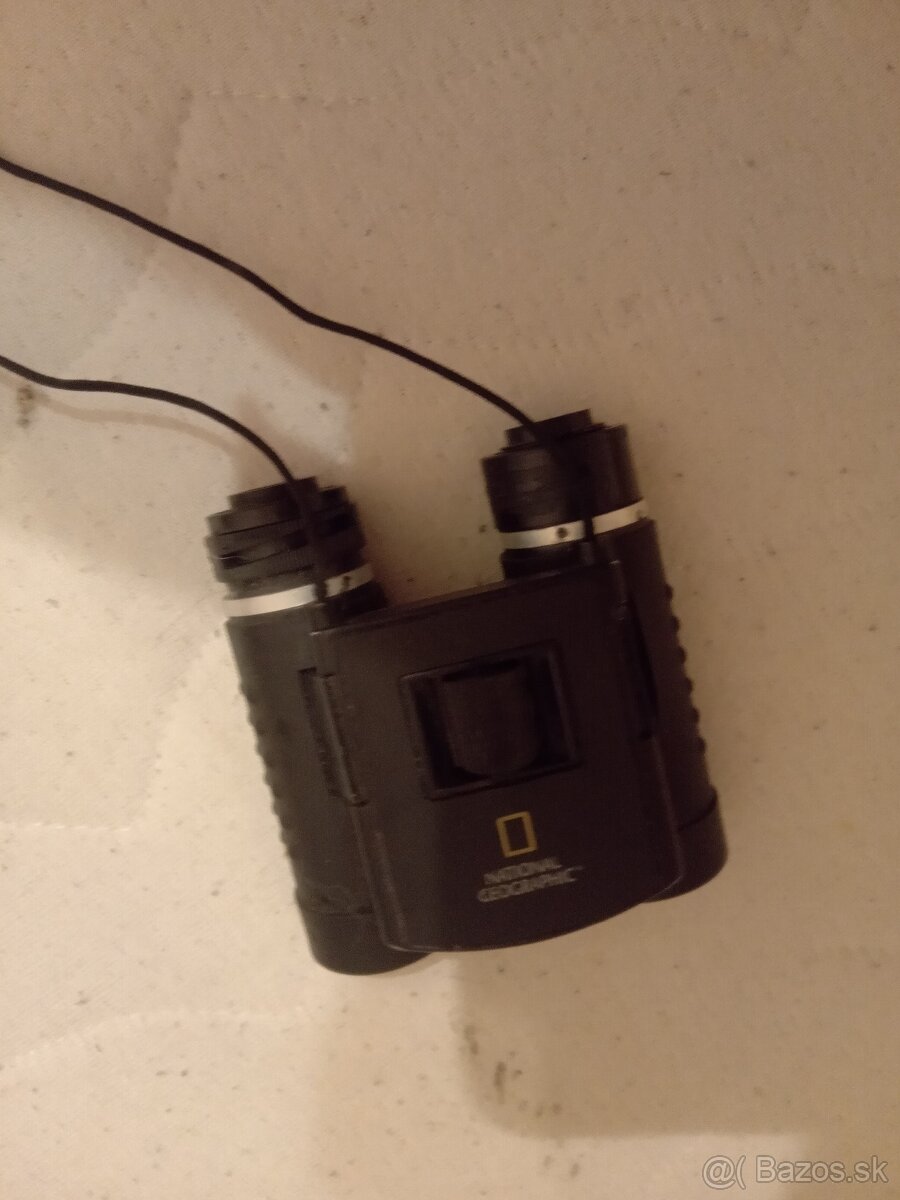 Vreckový ďalekohľad