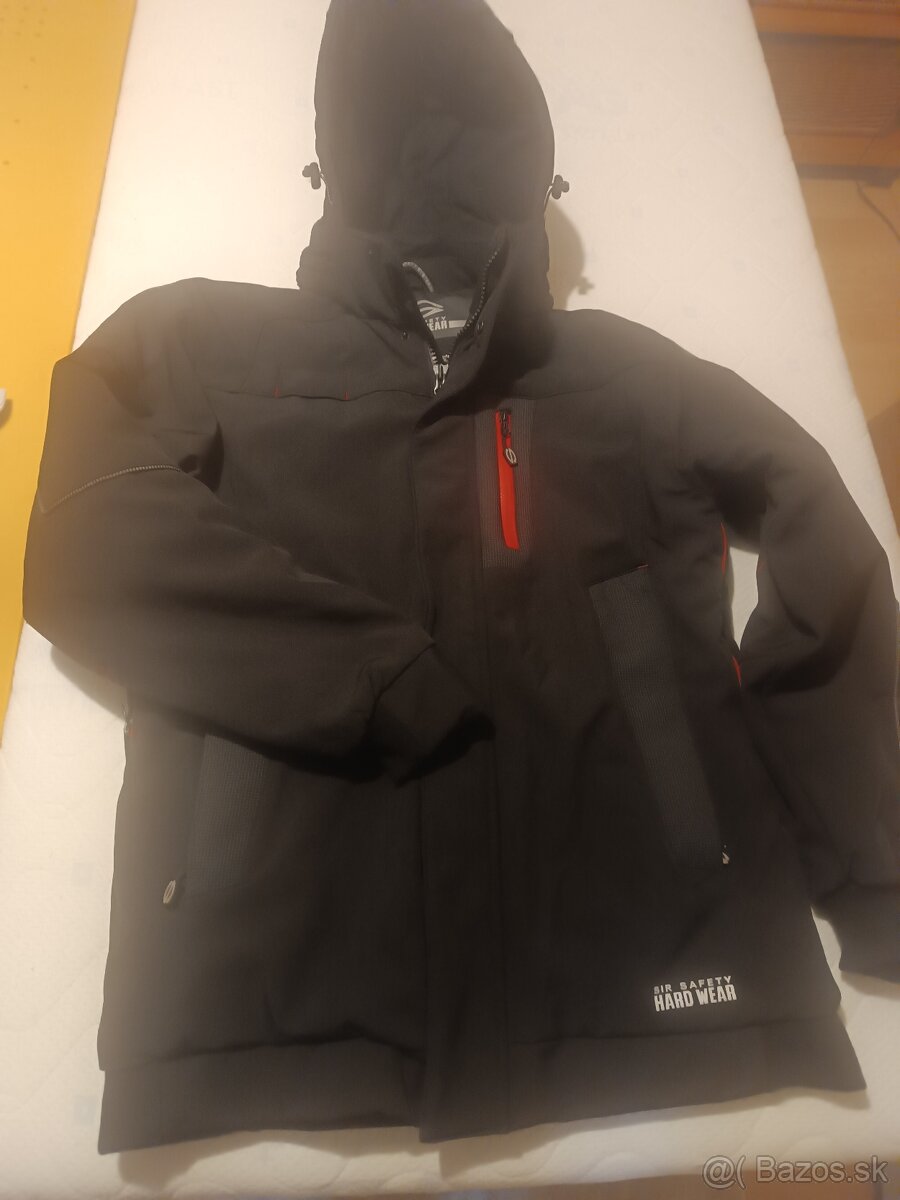 Predám pánsku zimnú bundu Hard Wear -novú