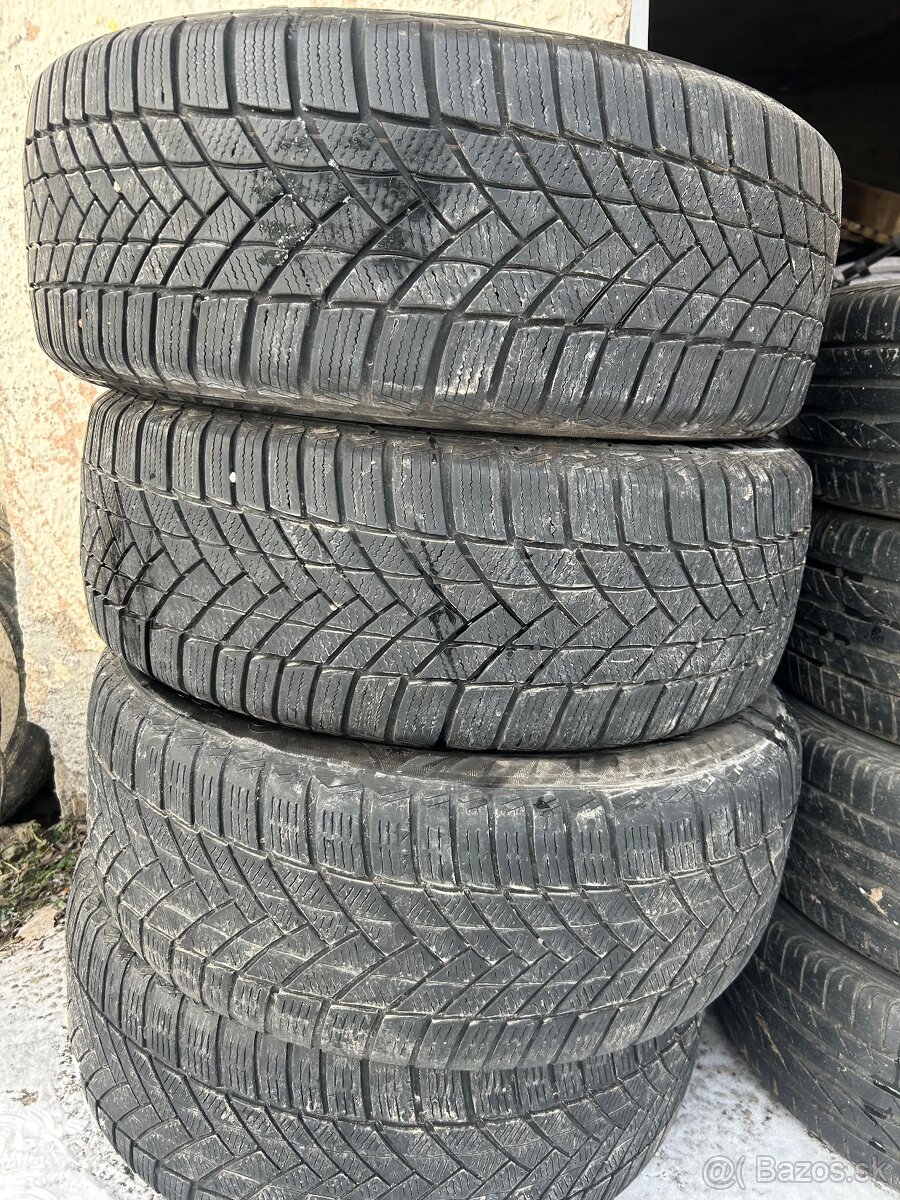 225/55r17
