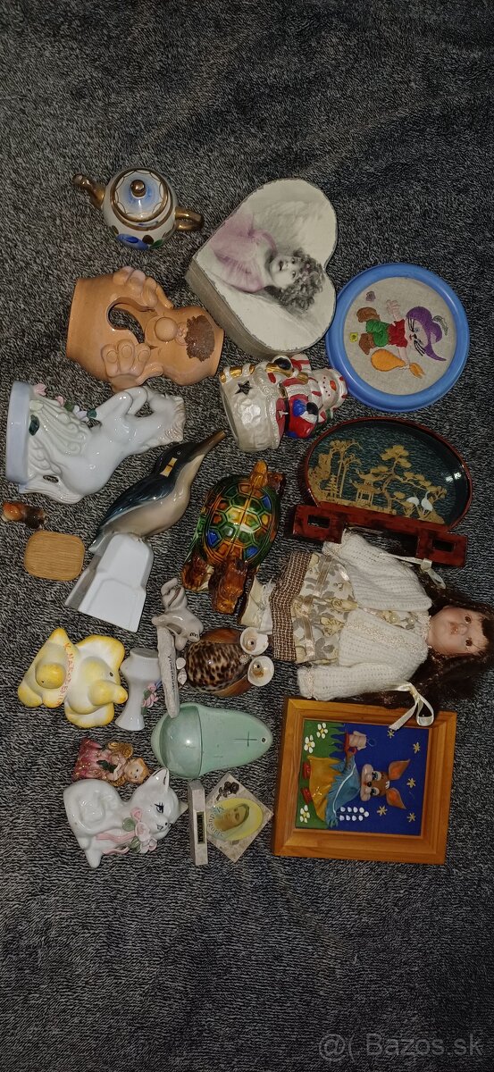 Darujem knihy a keramiku