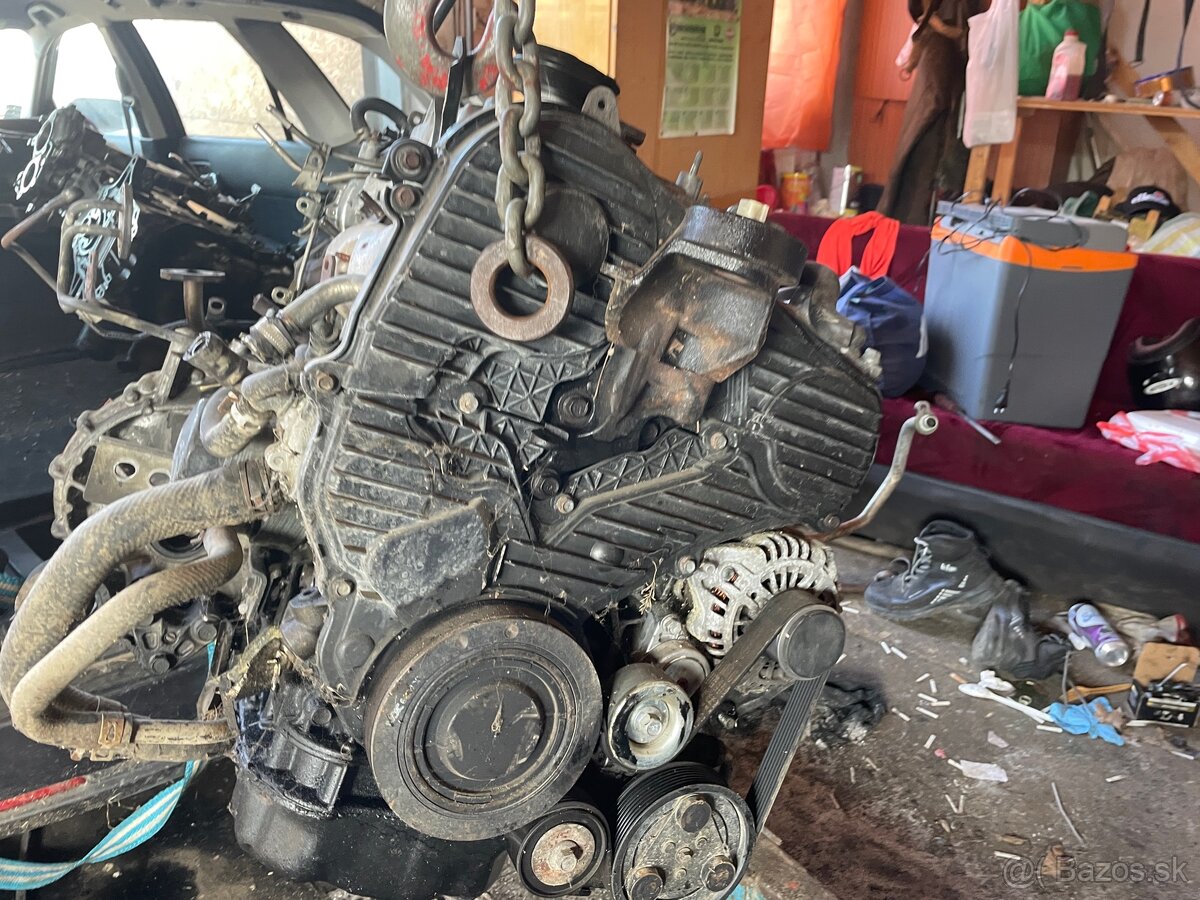 Predám motor Mazda 6 2.0 diesel 89kW (2007)