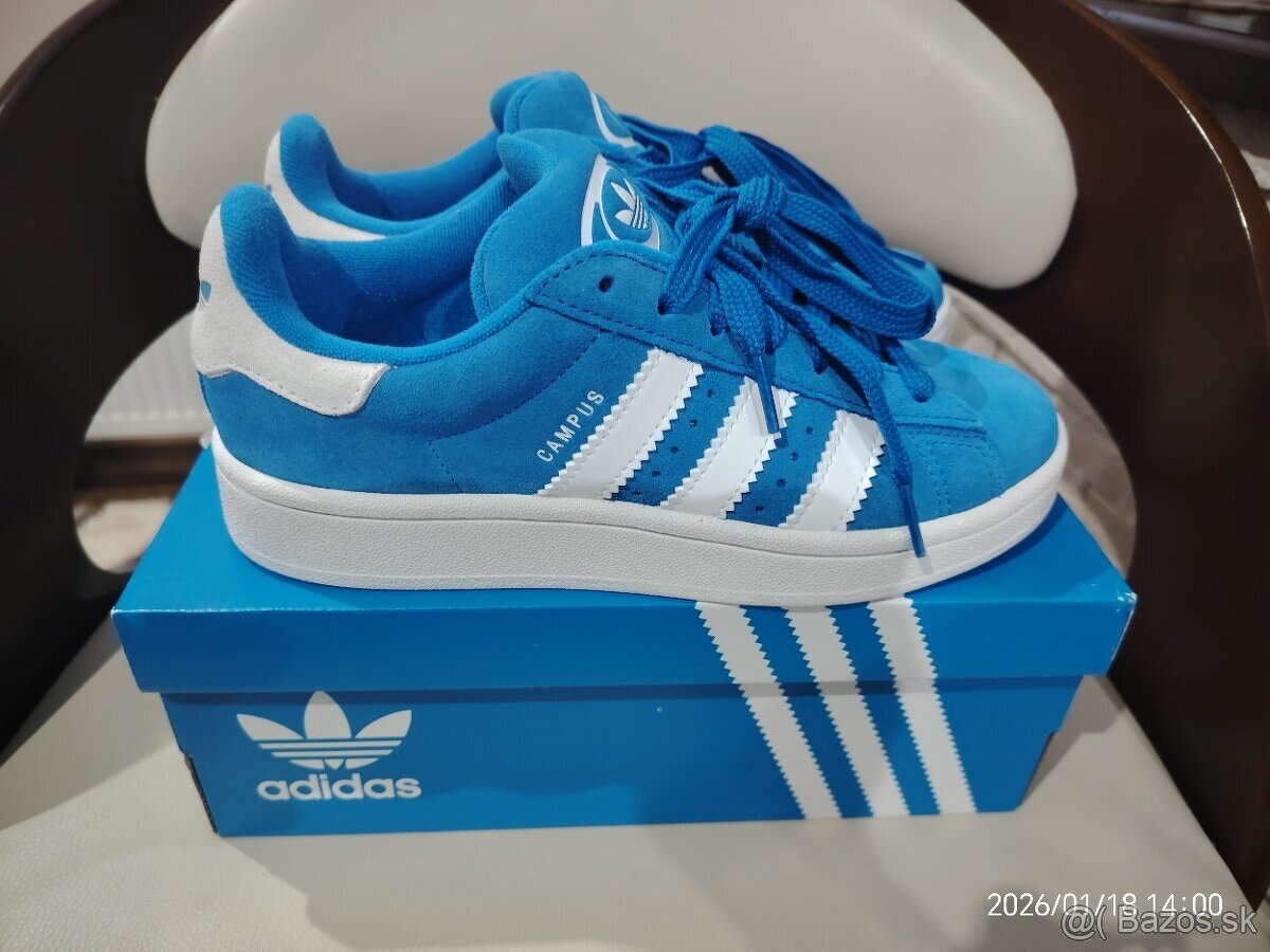 Original adidas tenisky