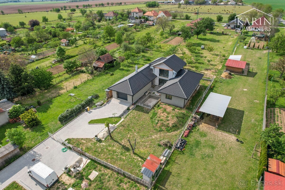 House for sale · 239 m² · Zlaté Moravce — 469 000 €