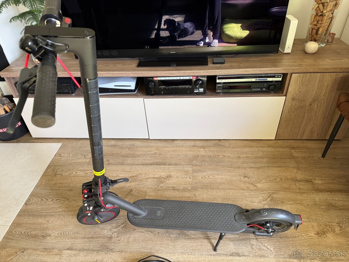 Kolobezka xiomi pro2
