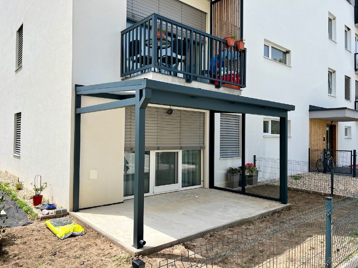 Hliníková pergola