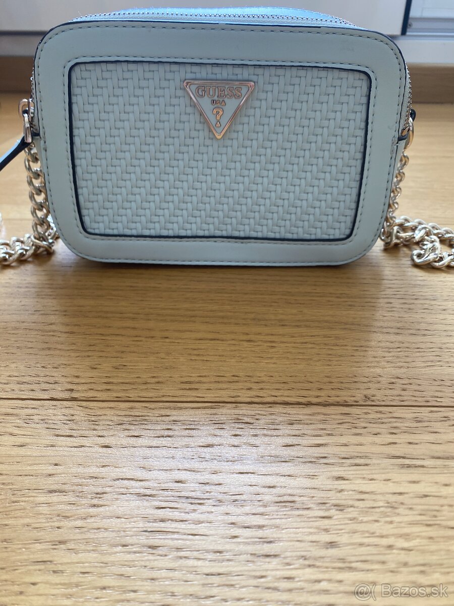 Kabelka Guess