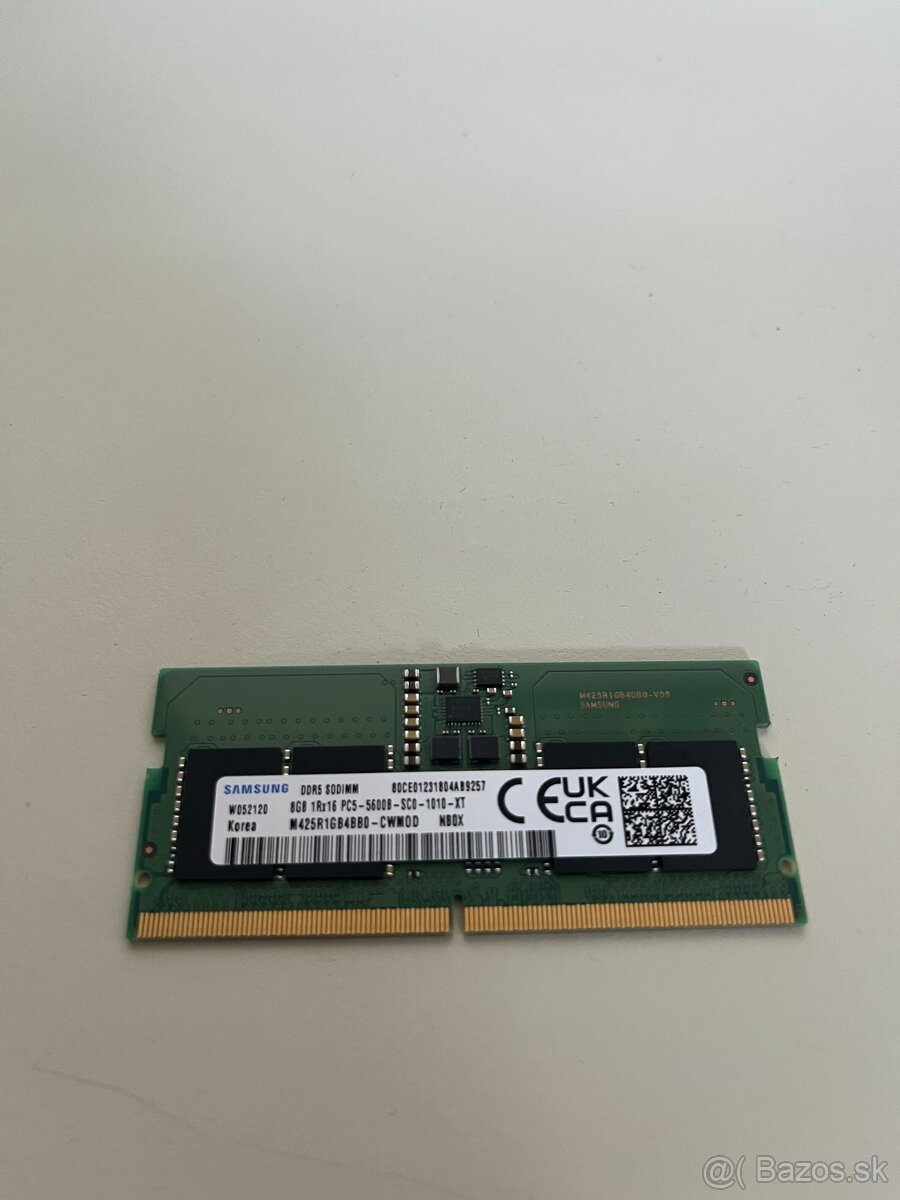 Samsung 8GB DDR5